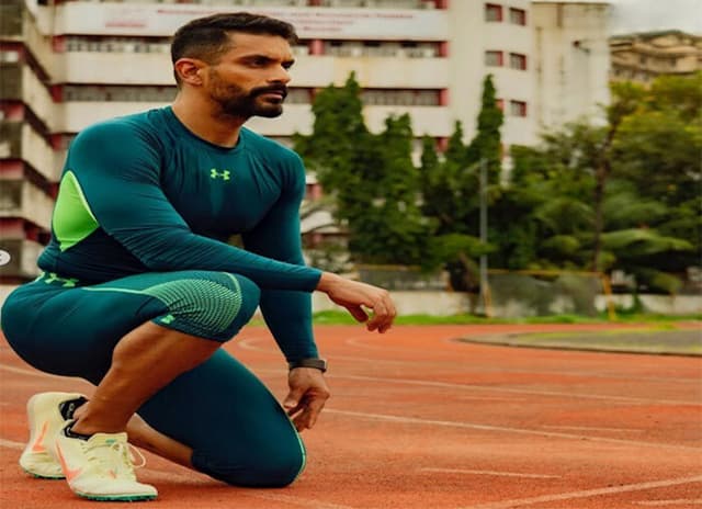 Angad Bedi dedicates his gold medal to late father Bishan Singh Bedi - https://cdn.connectfm.ca/ANGAD_2023-11-01-062100_cjby.jpg