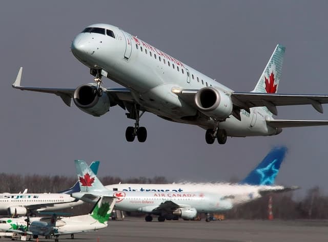 Air Canada Launches Facial Recognition Technology for Boarding - https://cdn.connectfm.ca/Air-Canada-Plane-Aeroplane-Copy.jpg