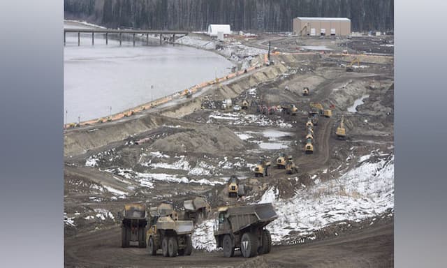 First of six units begin generating power at B.C.'s Site C dam - https://cdn.connectfm.ca/C-dam.jpg