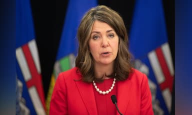 alberta-government-freezes-industrial-carbon-price