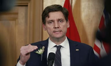 b-c-government-introduces-bill-to-impose-tolls-on-trucks-from-washington-and-alaska