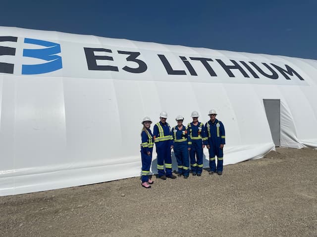 Alberta's first lithium pilot project opens, Expected To Create new Jobs - https://cdn.connectfm.ca/E3-Lithium.jpg