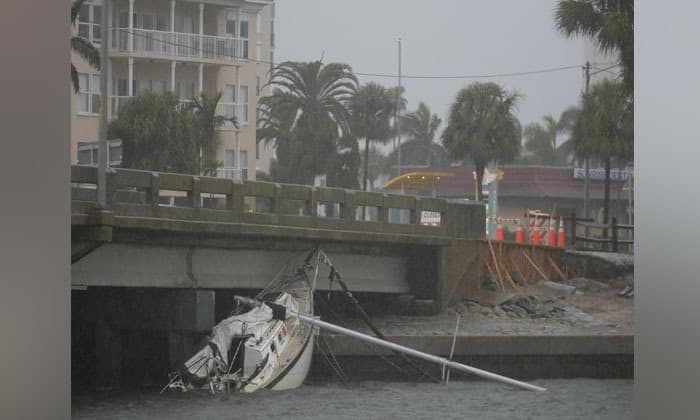 time-to-evacuate-is-running-out-as-hurricane-milton-closes-in-on-florida