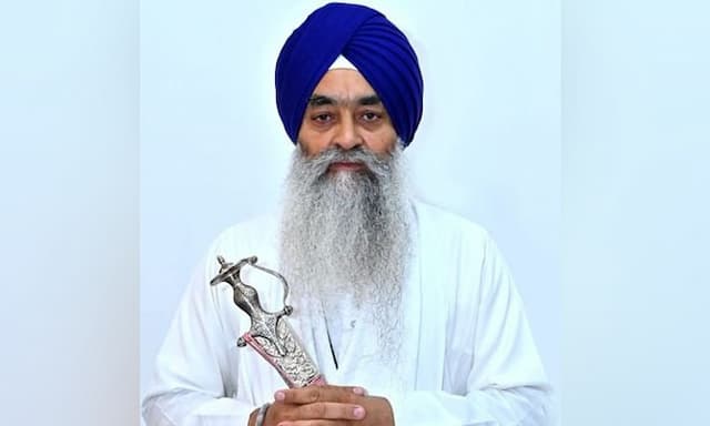 Jathedar Raghbir Singh Makes a Significant Statement After Meeting Harjinder Singh Dhami - https://cdn.connectfm.ca/Giani-Raghbir-Singh.jpg