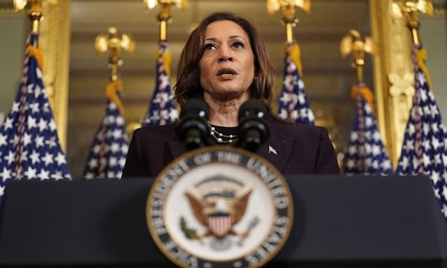 Barack and Michelle Obama endorse Kamala Harris, giving her expected but crucial support - https://cdn.connectfm.ca/Kamala-Harrisin.jpg