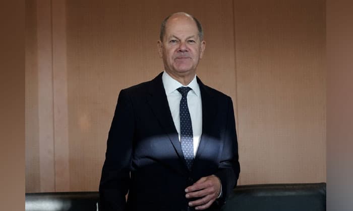 german-chancellor-olaf-scholz-is-in-ukraine-for-his-first-visit-in-2-1-2-years