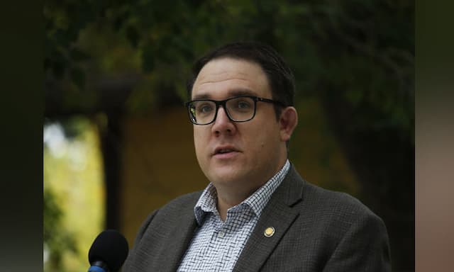 Alberta, Ontario taken aback by federal housing minister on funding for homelessness - https://cdn.connectfm.ca/Sean-Fraser.jpg