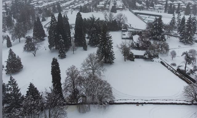 Snow warnings along B.C.-Yukon border as southern B.C. braces for atmospheric river - https://cdn.connectfm.ca/Snow-warnings.jpg