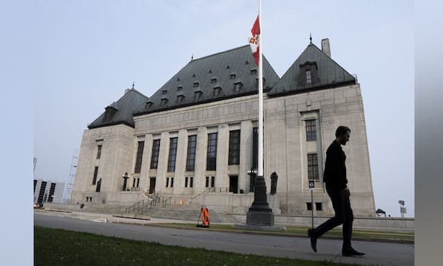 Supreme Court affirms constitutionality of B.C. law on opioid health costs recovery - https://cdn.connectfm.ca/Supreme-Court.jpg