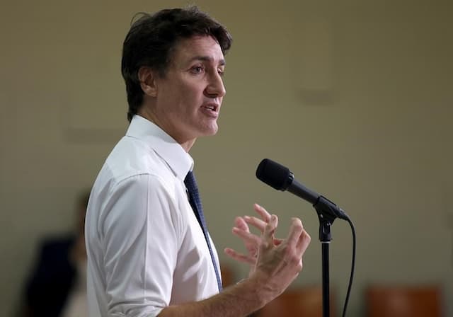 Trudeau to Meet Opposition Leaders on Tariff Issue - https://cdn.connectfm.ca/Trudeau_2024-03-27-155950_gftj.jpg