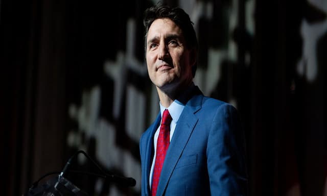 Trudeau Attends Virtual Cabinet Committee Meeting on Canada-US Relations - https://cdn.connectfm.ca/Trudeaus.jpg