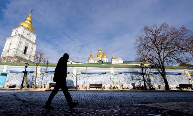 Trudeau expected to be in Ukraine for summit on 3rd anniversary of war - https://cdn.connectfm.ca/Ukraine-for-summit.jpg