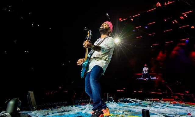 Arijit Singh says to his fan: I wish I could... - https://cdn.connectfm.ca/arijitsingh.jpg