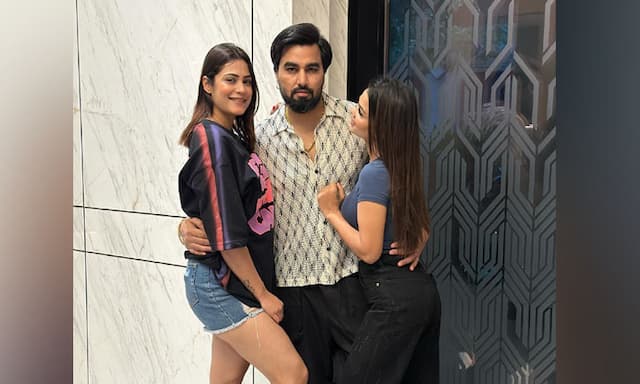 Armaan & his two wives make it to OTT - https://cdn.connectfm.ca/armaan-malik.jpg