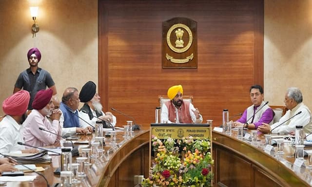 Mann government calls all-party meeting - https://cdn.connectfm.ca/bhagwant-maan_2025-05-10-095603_zxvz.jpg