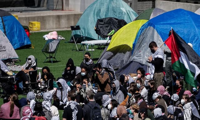 B.C. university gives pro-Palestinian protesters trespass notice, deadline to vacate - https://cdn.connectfm.ca/encampment.jpg