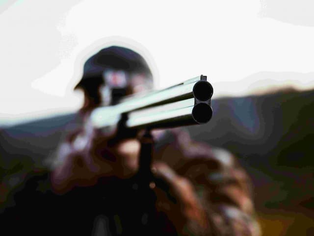 Gunmen kill 20 miners and wound others in an attack in southwest Pakistan - https://cdn.connectfm.ca/gun-shoot.jpg