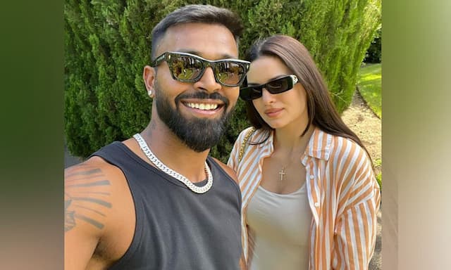 Fans Worried As Rumors of Hardik Pandya & Natasa Stankovic’s Separation Go Viral - https://cdn.connectfm.ca/hardik-pandya.jpg