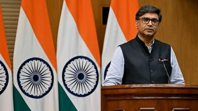 Indian Foreign Secretary calls on Pakistan to 'address violations' - https://cdn.connectfm.ca/misri.jpg