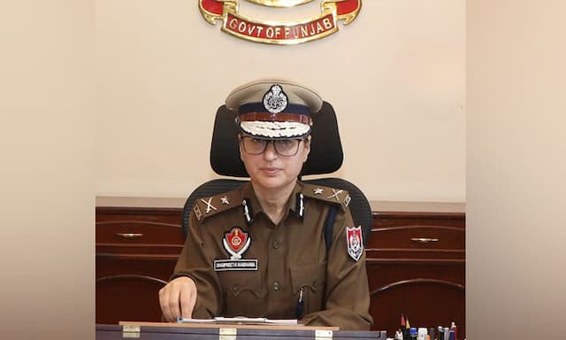 Police Commissioner Dhanpreet Kaur issues orders amid India-Pakistan tension - https://cdn.connectfm.ca/police-comissnior-dhanpreet-kaur.jpg