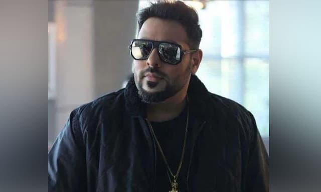 Badshah fined for traffic rules violation - https://cdn.connectfm.ca/raper-badshah.jpg