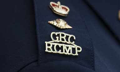 two-teens-among-four-dead-in-central-alberta-highway-crash