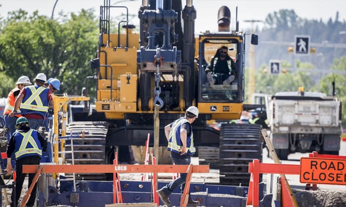 calgary-lifts-indoor-water-restrictions-outdoor-ban-remains-after-water-main-break