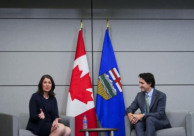 Alberta Premier Smith says face-to-face meeting today with Prime Minister Trudeau - https://cdn.connectfm.ca/trudeoo.jpg