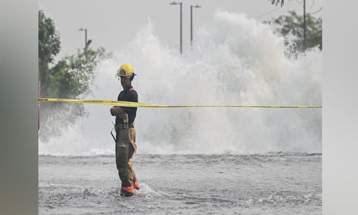 water-main-break-near-bowness-road-in-calgary